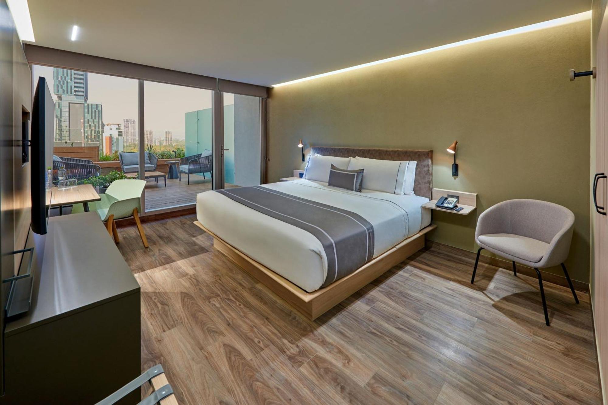 Hotel Express By Marriott Providencia Guadalajara