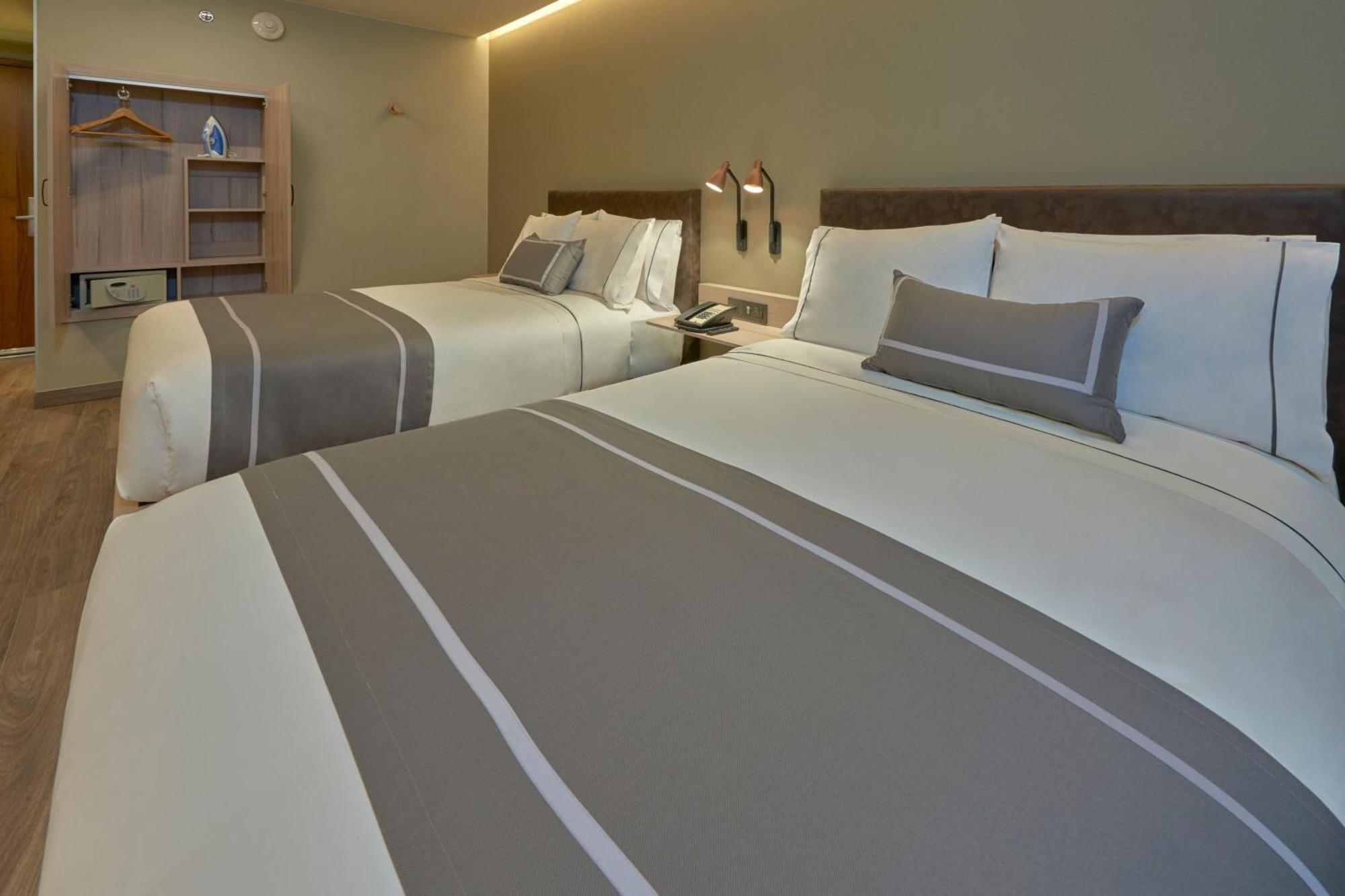 Hotel Express By Marriott Providencia